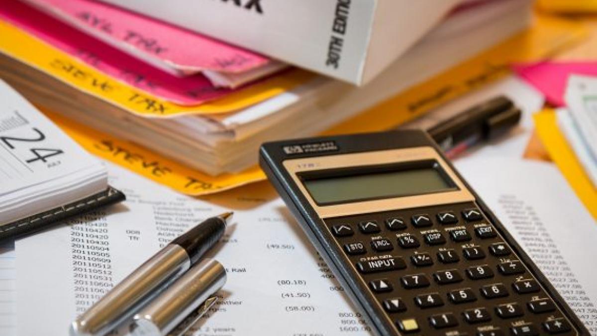 How to choose between the old and new income tax regimes? What deductions and exemptions can one avail?