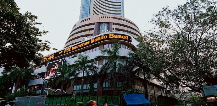 HDFC Life Insurance led the gainers in the Nifty50 pack as the stock surged over 6 per cent as the HDFC twins' merger was approved by RBI. HDFC Life Insurance led the gainers in the Nifty50 pack as the stock surged over 6 per cent as the HDFC twins' merger was approved by RBI.