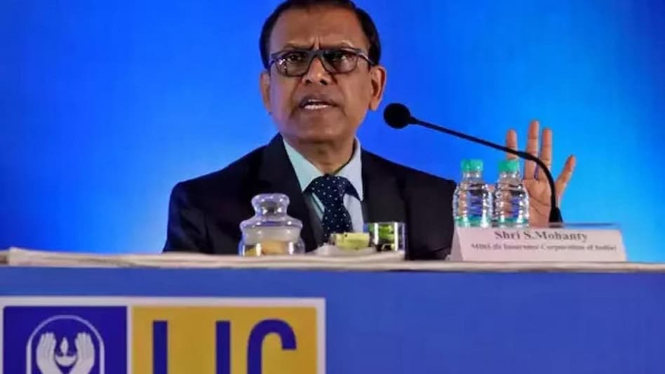 Government appoints Siddhartha Mohanty as LIC Chairperson till June 2024 Government appoints Siddhartha Mohanty as LIC Chairperson till June 2024