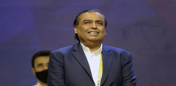 "The aim is to provide the same choices to the customers that are available in big cities." Mukesh Ambani, Chairman, RIL "The aim is to provide the same choices to the customers that are available in big cities." Mukesh Ambani, Chairman, RIL