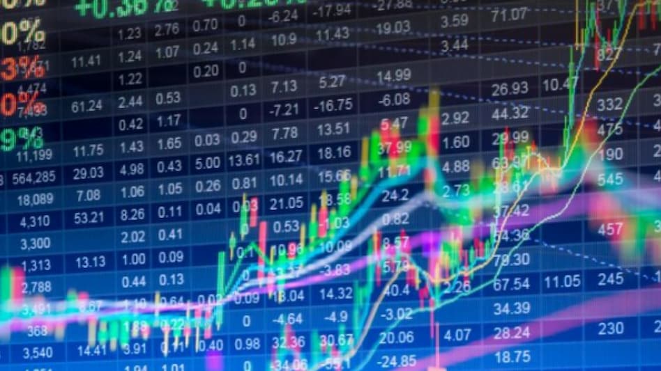 The formation of overlapping candles and lower shadows on Nifty charts indicate intent of the bulls to make a comeback in the market, said an analyst. The formation of overlapping candles and lower shadows on Nifty charts indicate intent of the bulls to make a comeback in the market, said an analyst.