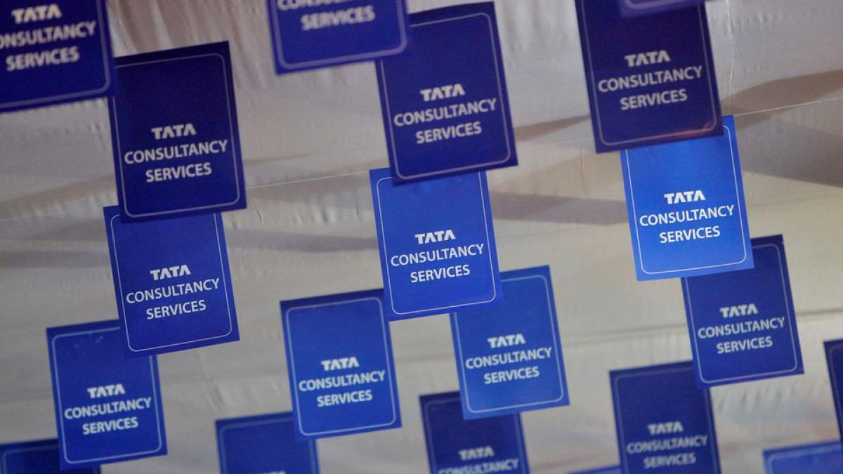 TCS plans to double employees' salaries and reduce pay disparity: Story in 5 points