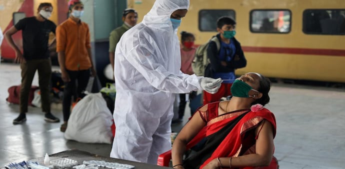 Currently, Maharashtra has 4,587 active cases of the virus Currently, Maharashtra has 4,587 active cases of the virus