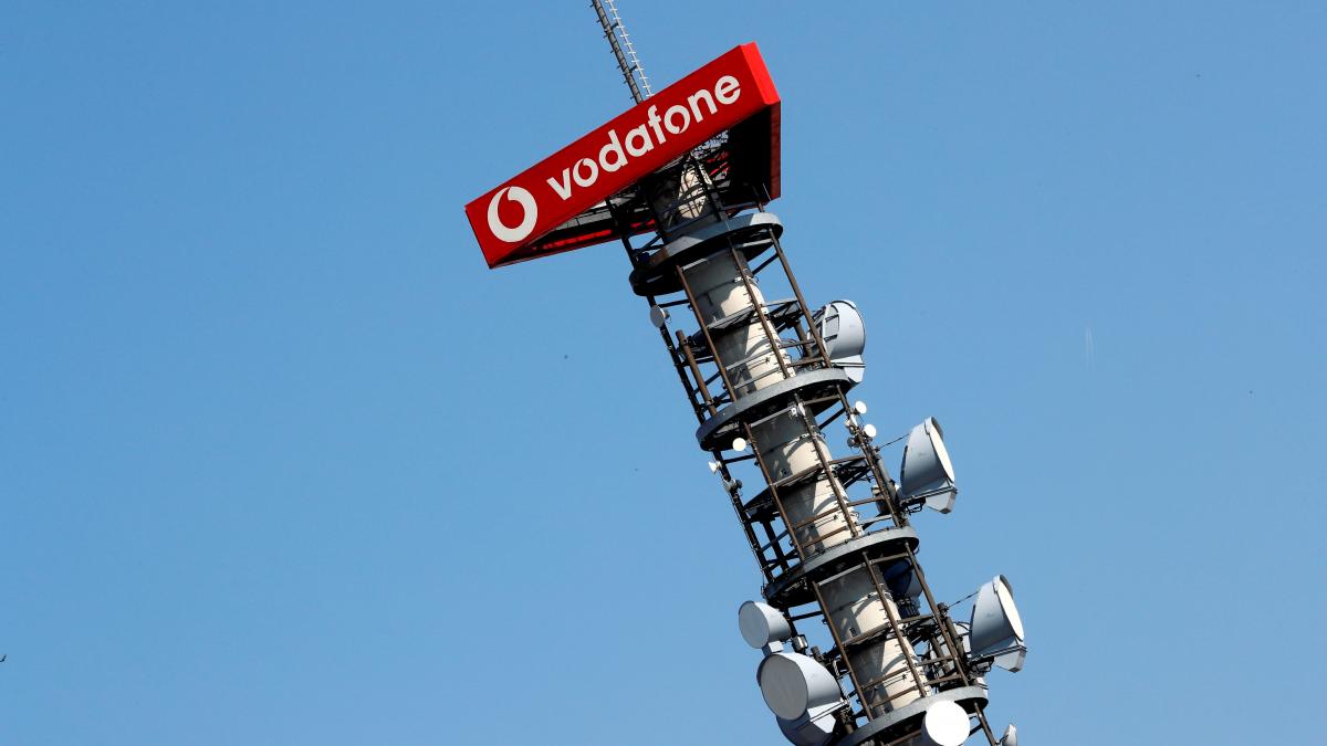 Kumar Mangalam Birla returns to Vodafone Idea board after two years (Photo: Reuters)