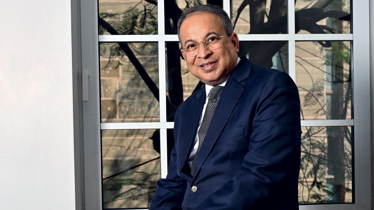 Praveer Sinha has overhauled and charged up the 108-year-old Tata Power to make it future-ready. Here is how the electrical engineer did it Praveer Sinha has overhauled and charged up the 108-year-old Tata Power to make it future-ready. Here is how the electrical engineer did it
