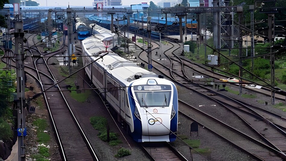 The Mumbai-Goa version joins Mumbai Central - Ahmedabad - Gandhinagar, Mumbai - Sainagar Shirdi and Mumbai - Solapur Vande Bharat Express trains in the region The Mumbai-Goa version joins Mumbai Central - Ahmedabad - Gandhinagar, Mumbai - Sainagar Shirdi and Mumbai - Solapur Vande Bharat Express trains in the region