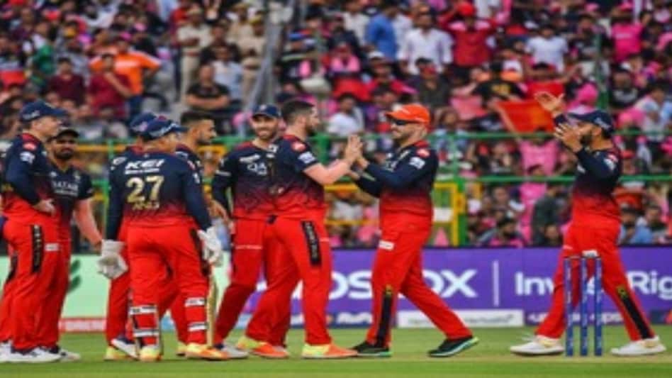 Earlier, captain Faf du Plessis and Maxwell struck half-centuries as RCB posted a challenging 171 for 5 after opting to bat. Earlier, captain Faf du Plessis and Maxwell struck half-centuries as RCB posted a challenging 171 for 5 after opting to bat.