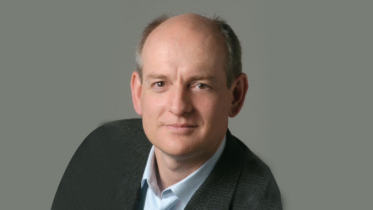 Stuart Russell, Professor of Computer Science at University of California, Berkeley, on why guard rails are necessary for the development of AI Stuart Russell, Professor of Computer Science at University of California, Berkeley, on why guard rails are necessary for the development of AI