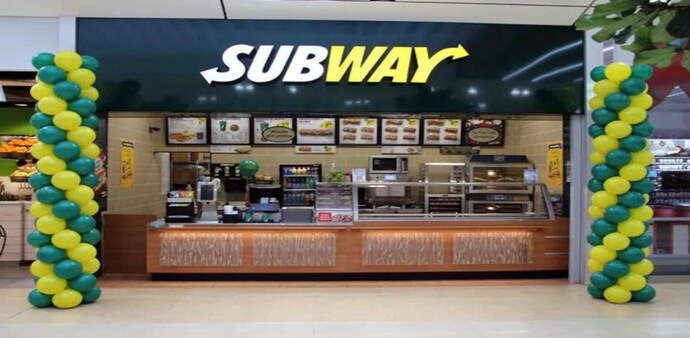 The debt financing is based on a mix of loans and bonds and its size is equivalent to 6.75 times Subway's 12-month earnings before interest, taxes, depreciation and amortization of about $750 million The debt financing is based on a mix of loans and bonds and its size is equivalent to 6.75 times Subway's 12-month earnings before interest, taxes, depreciation and amortization of about $750 million