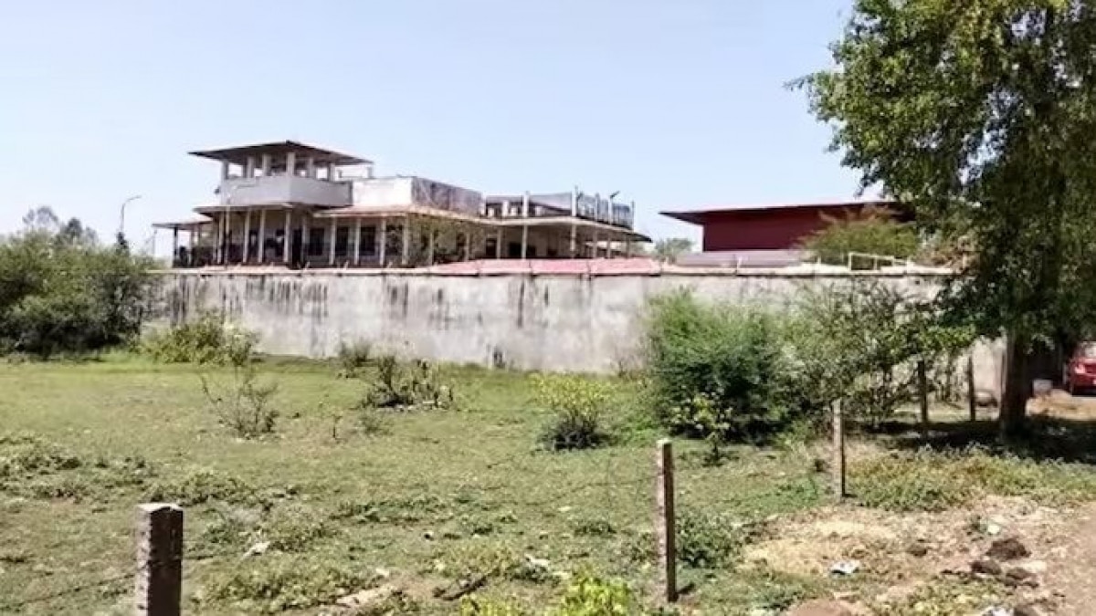 The woman, Hema Meena, was an assistant engineer in-charge on contract with the Madhya Pradesh Police Housing Corporation, earning a salary of Rs. 30,000 The woman, Hema Meena, was an assistant engineer in-charge on contract with the Madhya Pradesh Police Housing Corporation, earning a salary of Rs. 30,000