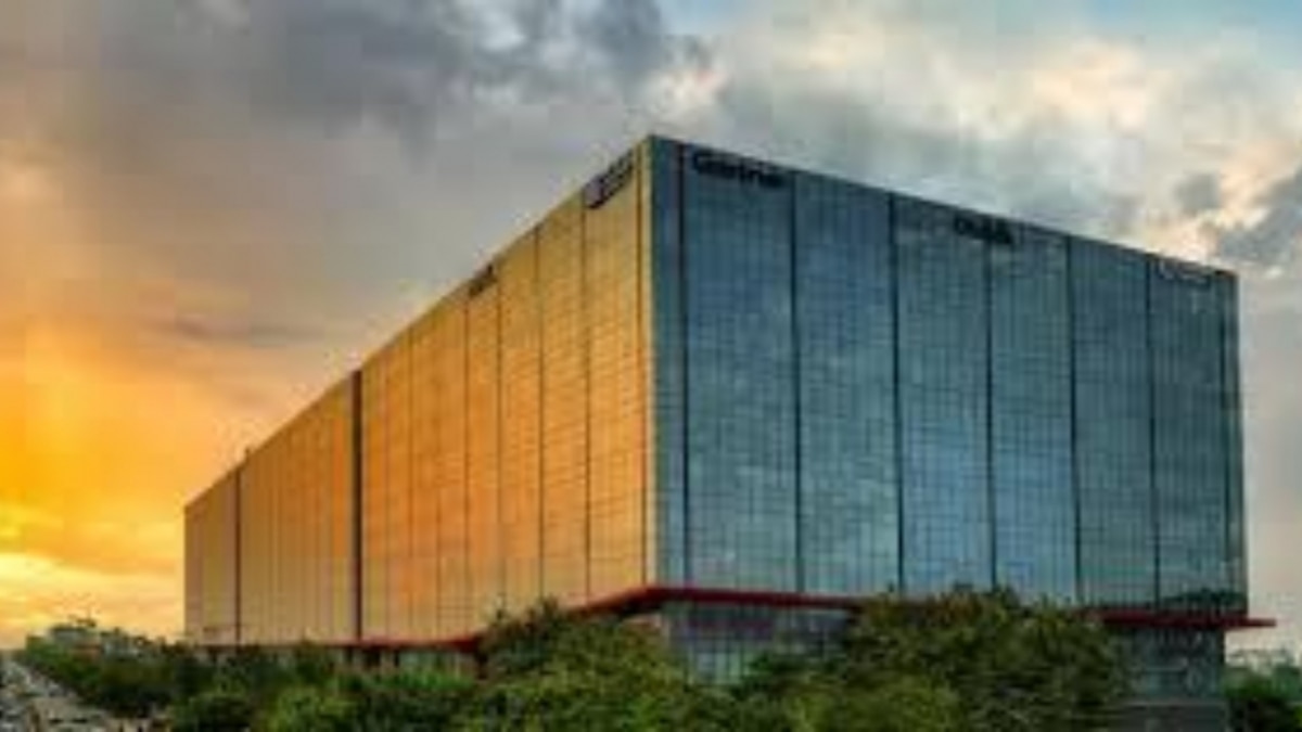 DLF Q4 profit up 40% to Rs 569.6 crore; net profit in FY23 rises 36% to Rs 2,034 crore