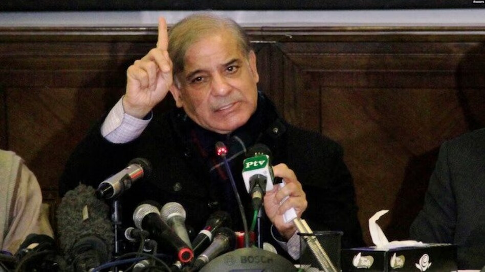 The prime minister also gave an ultimatum of 72 hours to the caretaker chief minister of Punjab and authorities to identify the perpetrators The prime minister also gave an ultimatum of 72 hours to the caretaker chief minister of Punjab and authorities to identify the perpetrators