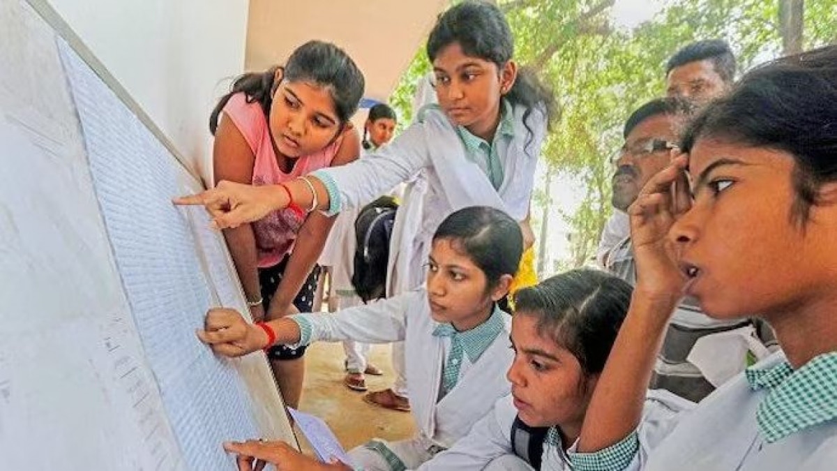 HBSE 12th Result 2023: Girls secure top 3 ranks in Haryana board 12th result 2023, 81.65% pass