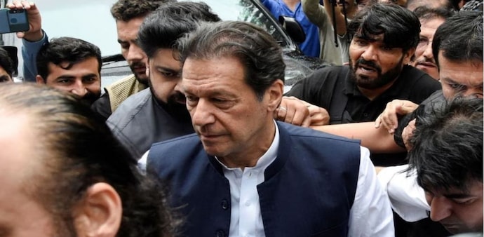 Former Pakistan Prime Minister Imran Khan Former Pakistan Prime Minister Imran Khan