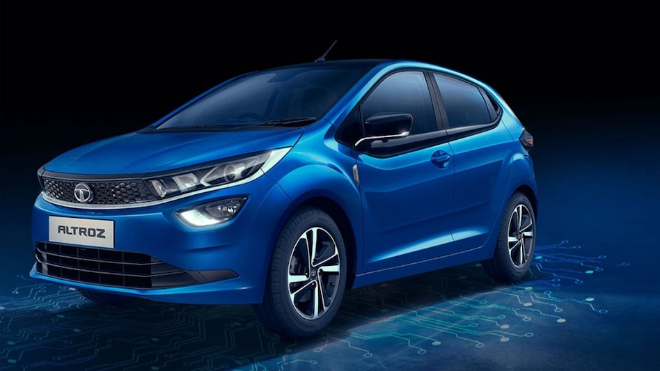 The car is equipped with a twin-cylinder CNG technology and comes with advanced features The car is equipped with a twin-cylinder CNG technology and comes with advanced features