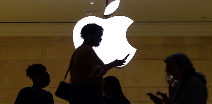 Apple Apple