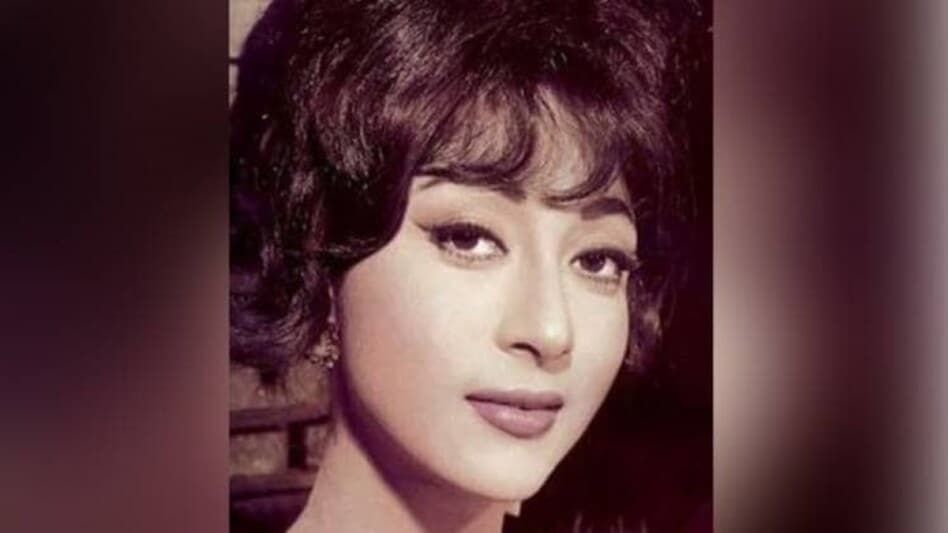 A builder named Varun Kothari brought down the bungalow in Bandra's Turner Road a few months back. Reportedly, a 22-storey tower called Palmera is now being built on the same land A builder named Varun Kothari brought down the bungalow in Bandra's Turner Road a few months back. Reportedly, a 22-storey tower called Palmera is now being built on the same land