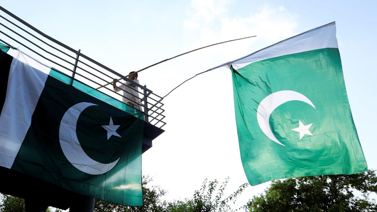 Pakistan gives up Hajj quota to Saudi Arabia Pakistan gives up Hajj quota to Saudi Arabia