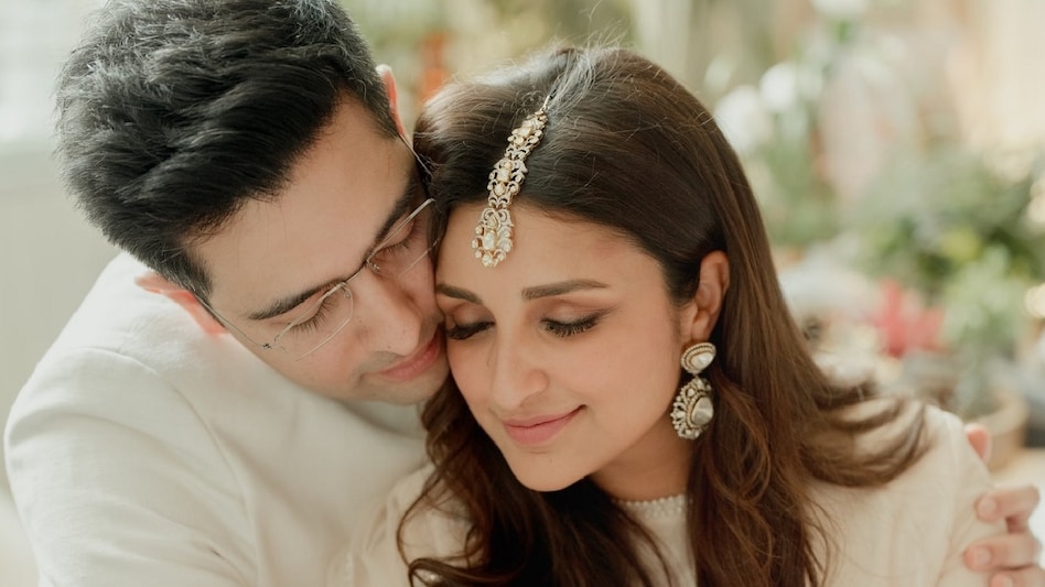Actor Parineeti Chopra gets engaged to AAP MP Raghav Chadha Actor Parineeti Chopra gets engaged to AAP MP Raghav Chadha