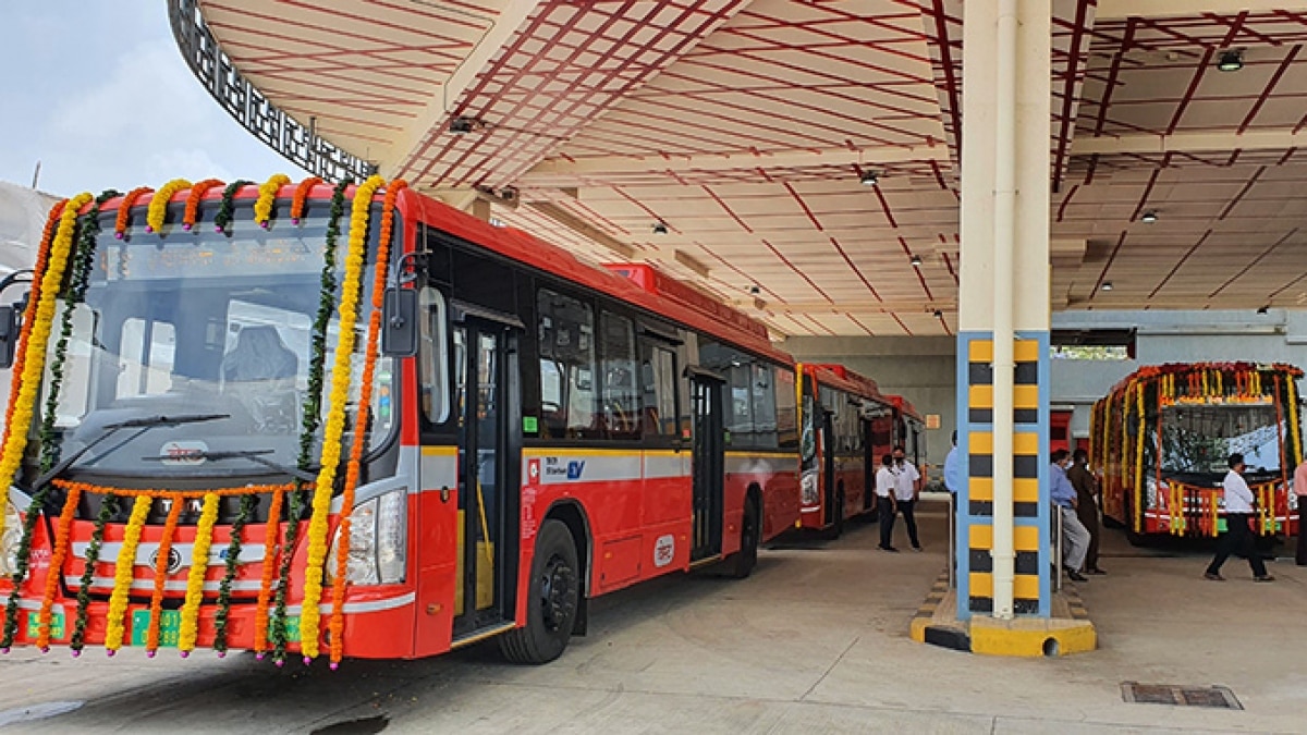 BEST electric buses BEST electric buses