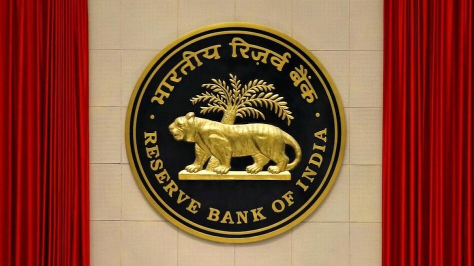 Growth driven by pvt consumption, revival in rural demand in Apr-Jun: RBI article Growth driven by pvt consumption, revival in rural demand in Apr-Jun: RBI article