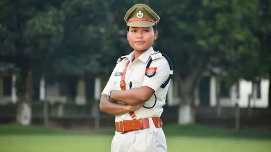 The sub-inspector was entangled in a myriad of controversies prior to her death The sub-inspector was entangled in a myriad of controversies prior to her death