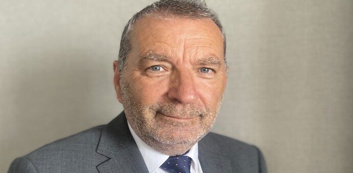 VFSL has appointed Mike Young as Senior Vice President, Project Management Office and Manufacturing Operations VFSL has appointed Mike Young as Senior Vice President, Project Management Office and Manufacturing Operations