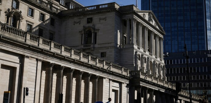 The central bank no longer predicts a recession after it revised up its growth forecasts from gloomy numbers released in February, the biggest such improvement since it first published forecasts in 1997 The central bank no longer predicts a recession after it revised up its growth forecasts from gloomy numbers released in February, the biggest such improvement since it first published forecasts in 1997