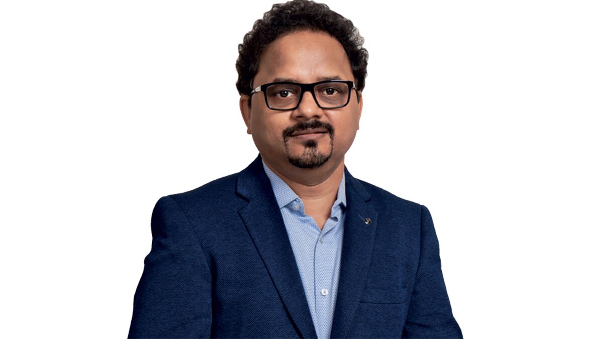 Abhishek Agrawal is Executive Director, MDRA (Marketing & Development Research Associates) Abhishek Agrawal is Executive Director, MDRA (Marketing & Development Research Associates)