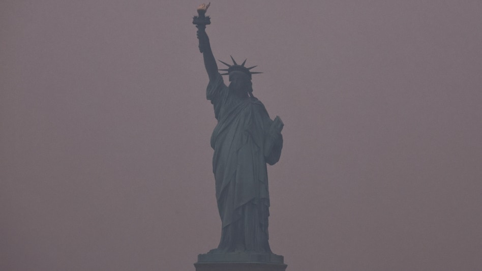 New York air quality dips severely after Canadian wildfires New York air quality dips severely after Canadian wildfires