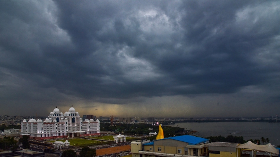 'Monsoon is active and in advanced stage,' says IMD scientist; check rainfall prediction 'Monsoon is active and in advanced stage,' says IMD scientist; check rainfall prediction