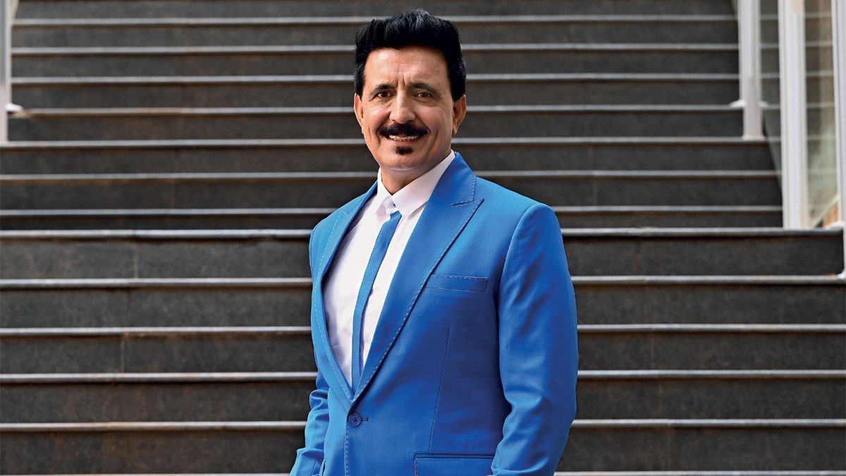 Robin Raina’s profitable fintech Ebixcash is now readying to take the public market test Robin Raina’s profitable fintech Ebixcash is now readying to take the public market test