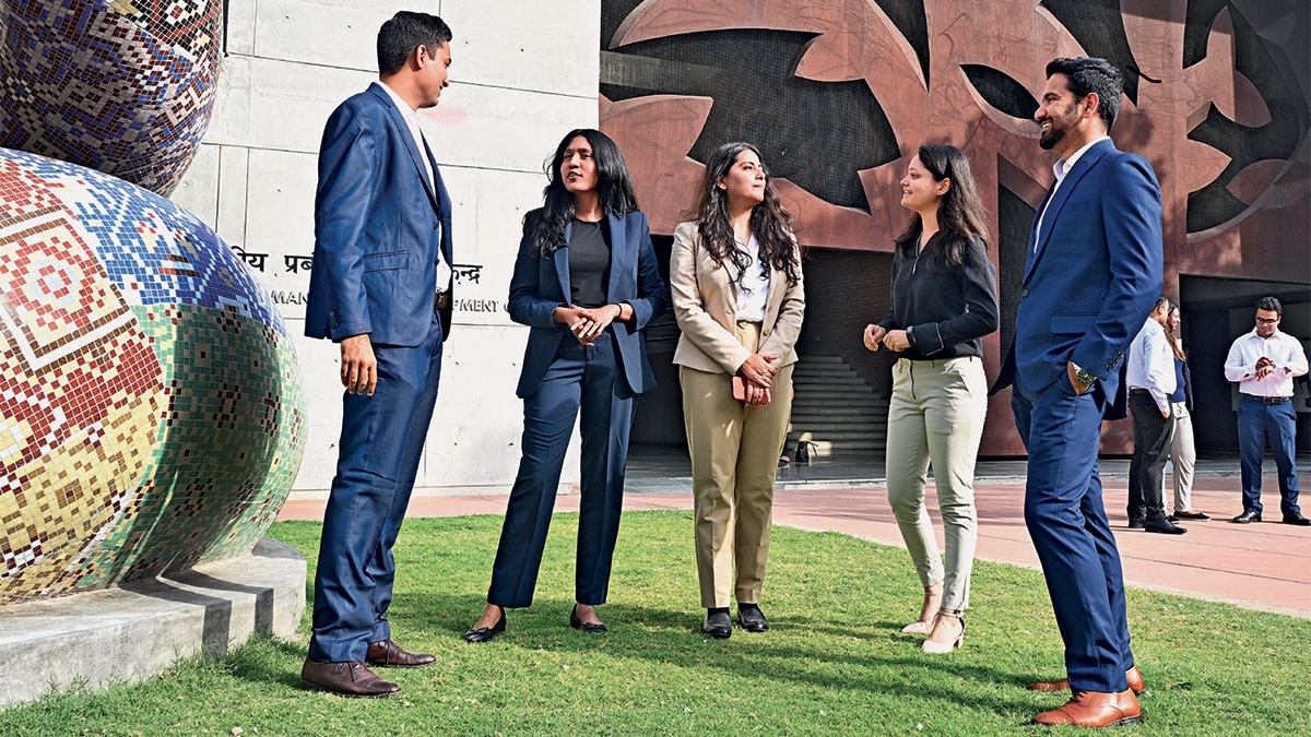 To ensure that the opportunity isn’t missed, IIMA has remained steadfast in its commitment to mould industry-ready students To ensure that the opportunity isn’t missed, IIMA has remained steadfast in its commitment to mould industry-ready students