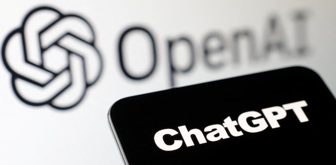 Cybercriminals exploit ChatGPT hype: Exercise caution with suspicious emails, links (Photo: Reuters) Cybercriminals exploit ChatGPT hype: Exercise caution with suspicious emails, links (Photo: Reuters)