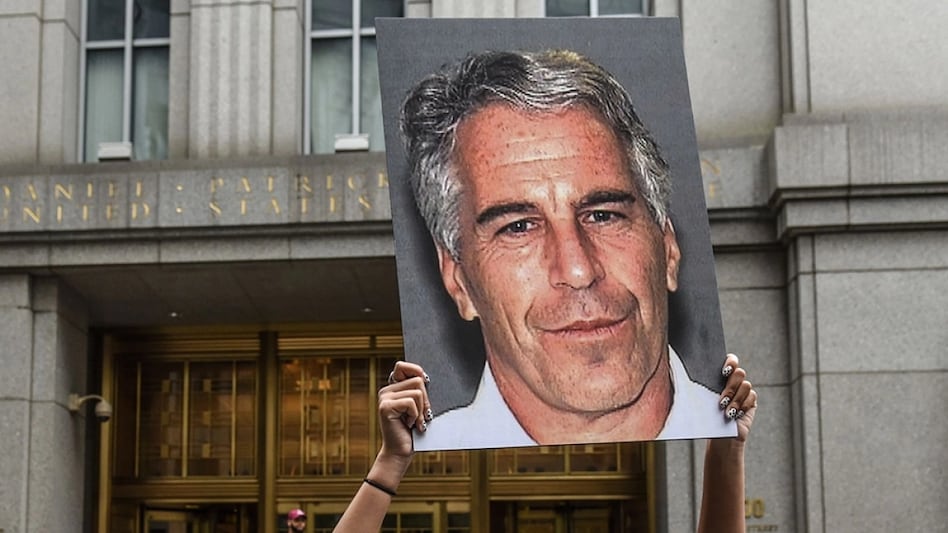 JPMorgan settles with Jeffrey Epstein victims for $290 million JPMorgan settles with Jeffrey Epstein victims for $290 million