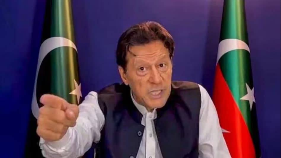 He alleged that the motive behind these actions was to defame him by arresting him from Islamabad High Court premises and show the world that he was arrested on corruption charges. He alleged that the motive behind these actions was to defame him by arresting him from Islamabad High Court premises and show the world that he was arrested on corruption charges.