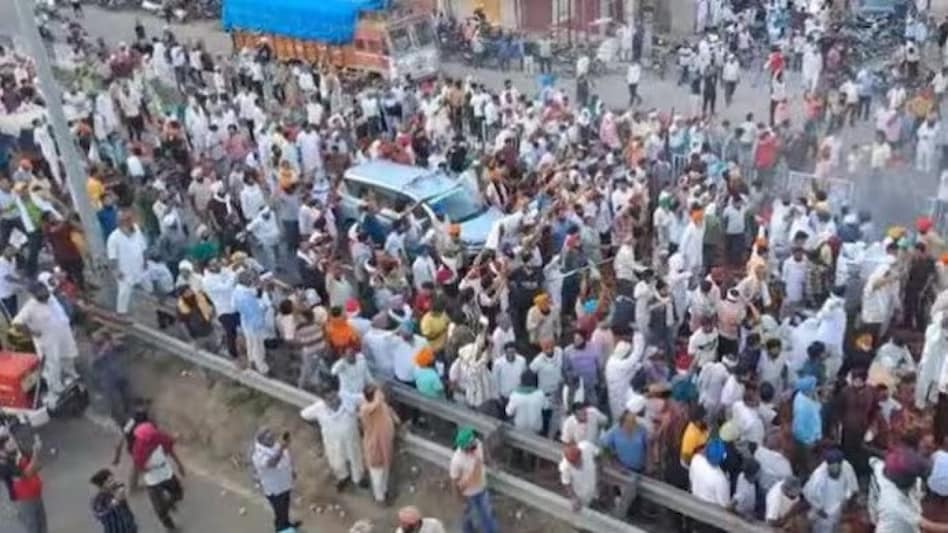 MSP for sunflower seeds: Farmers block national highway in Kurukshetra - BusinessToday