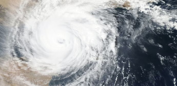 Gujarat Chief Minister Bhupendra Patel, on Thursday, held a review meeting at the State Emergency Operation Center in state capital Gandhinagar regarding the cyclone. Gujarat Chief Minister Bhupendra Patel, on Thursday, held a review meeting at the State Emergency Operation Center in state capital Gandhinagar regarding the cyclone.