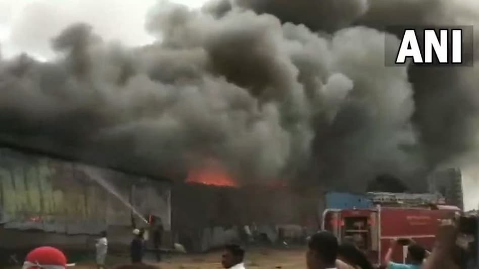 Massive fire breaks out at a godown in Pune’s Gangadham Massive fire breaks out at a godown in Pune’s Gangadham