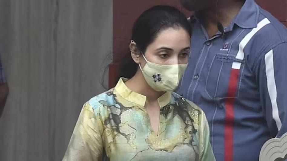 In the past, Rujira Banerjee has been questioned by the central agencies in connection with a probe into a multi-crore coal pilferage scam. In the past, Rujira Banerjee has been questioned by the central agencies in connection with a probe into a multi-crore coal pilferage scam.