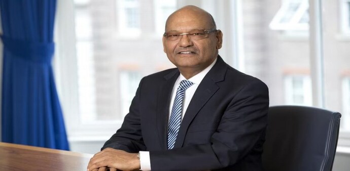 In a LinkedIn post, Agarwal said land owners and buyers can be empowered through technology. In a LinkedIn post, Agarwal said land owners and buyers can be empowered through technology.