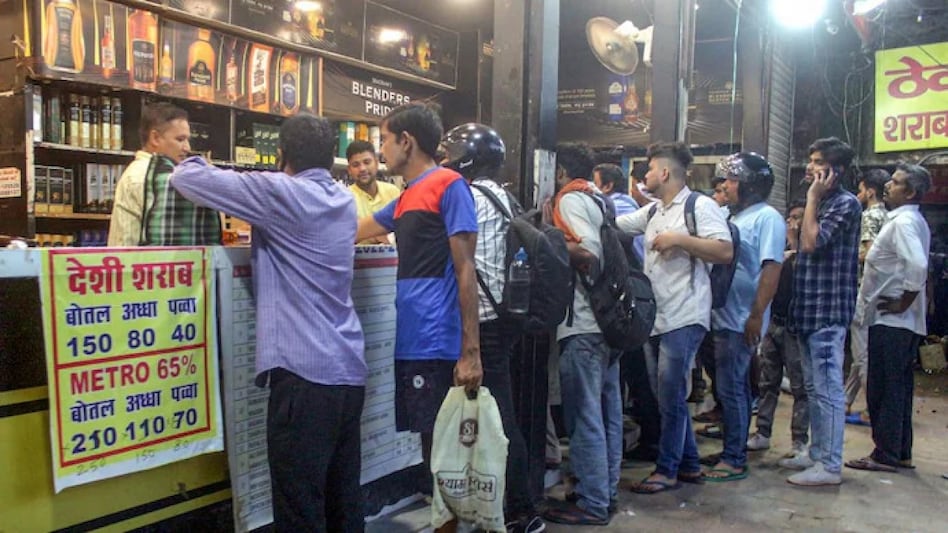 Delhi's retail liquor trade has experienced a substantial decline in the last two quarters of the fiscal year 2022-23 (October-December and January-March) compared to the first quarter (April-June) of 2022 Delhi's retail liquor trade has experienced a substantial decline in the last two quarters of the fiscal year 2022-23 (October-December and January-March) compared to the first quarter (April-June) of 2022