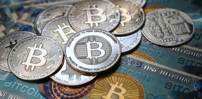 The global cryptocurrency market cap was trading sharply lower, falling to $1.09 trillion-mark as it dropped about 4 per cent in the last 24 hours. The global cryptocurrency market cap was trading sharply lower, falling to $1.09 trillion-mark as it dropped about 4 per cent in the last 24 hours.