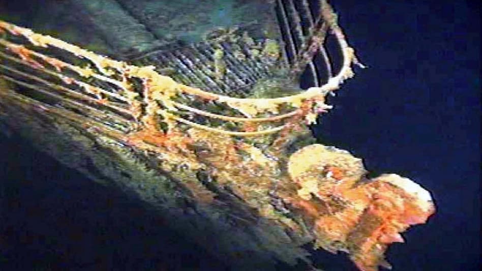 The wreck is slowly deteriorating, and it is estimated that it will completely disintegrate within the next 100 years. The wreck is slowly deteriorating, and it is estimated that it will completely disintegrate within the next 100 years.