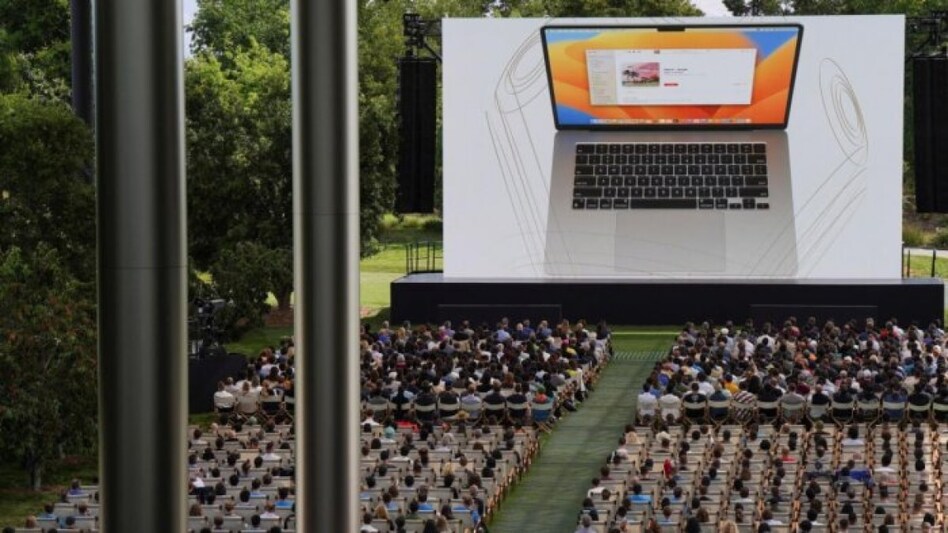 15-inch MacBook Air means Apple may kill 13-inch MacBook Pro and that is a good thing 15-inch MacBook Air means Apple may kill 13-inch MacBook Pro and that is a good thing