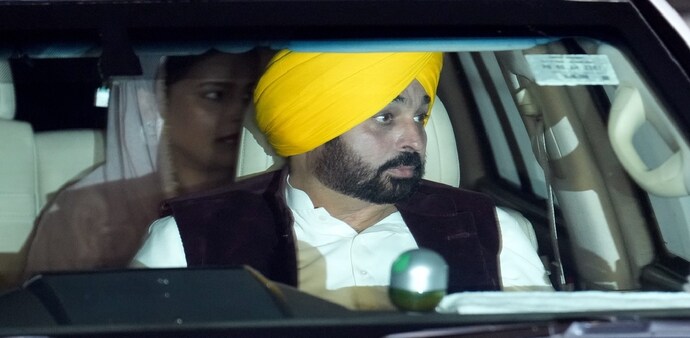Punjab: Bhagwant Mann-led govt increases VAT on petrol, diesel; check revised rates Punjab: Bhagwant Mann-led govt increases VAT on petrol, diesel; check revised rates
