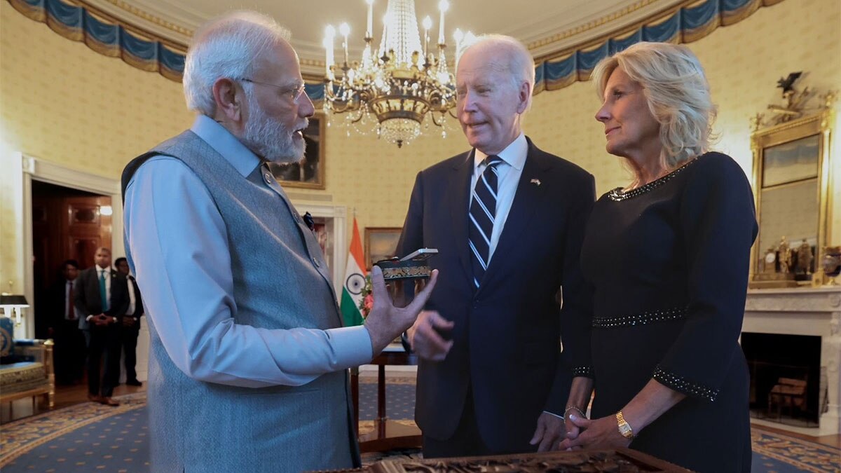 PM Modi meets the Bidens in the US PM Modi meets the Bidens in the US