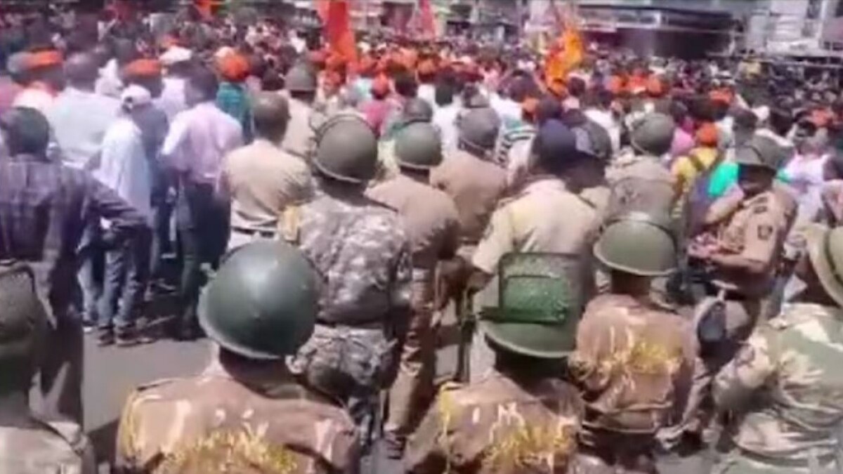 Protests broke out in Maharashtra's Kolhapur on Wednesday Protests broke out in Maharashtra's Kolhapur on Wednesday