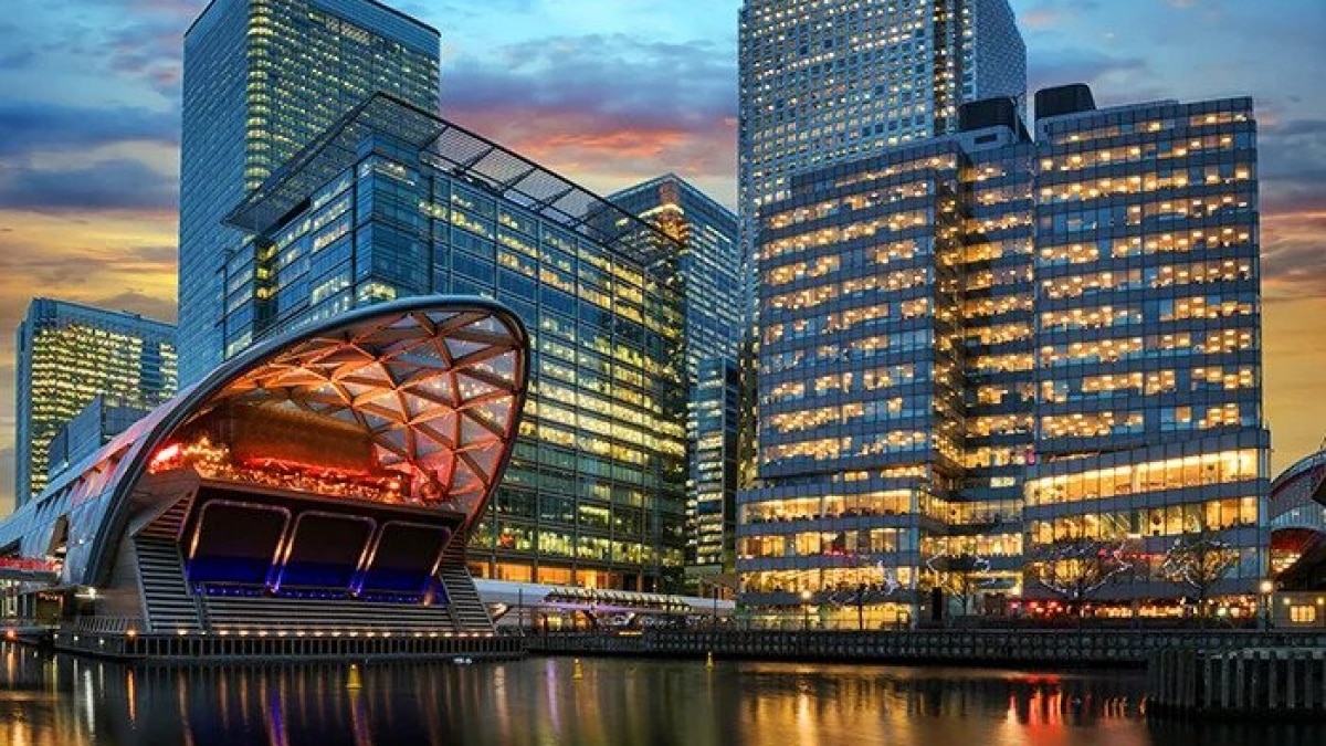 SP Jain London School of Management becomes first Indian origin institute to be granted degree-awarding powers in UK SP Jain London School of Management becomes first Indian origin institute to be granted degree-awarding powers in UK