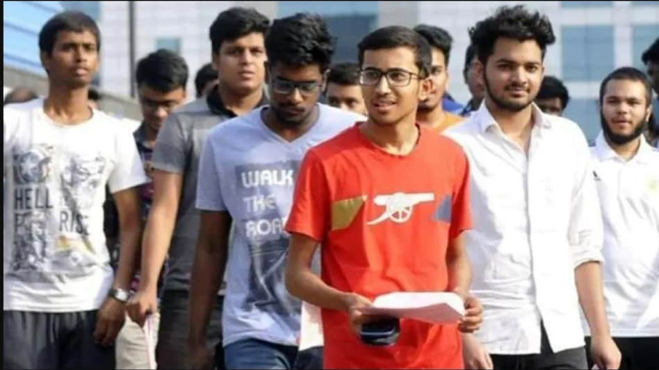 Students are advised to keep login credentials handy while checking their results. Students are advised to keep login credentials handy while checking their results.